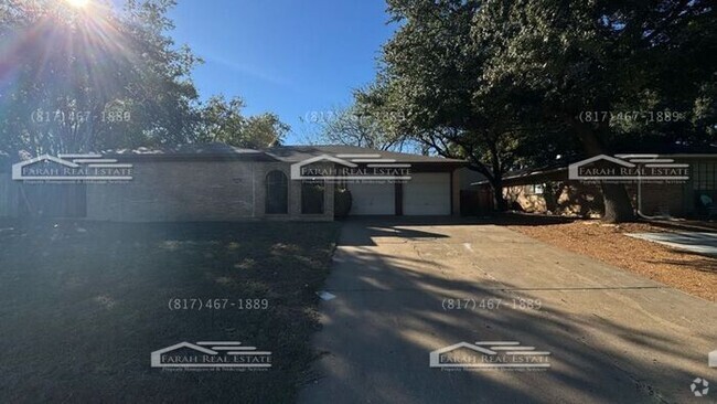 Building Photo - 3 Bed 2 Bath Available Now- Arlington, TX! Rental