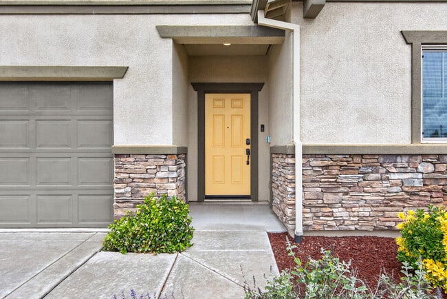 Photo - Gorgeous West Roseville Solar Home