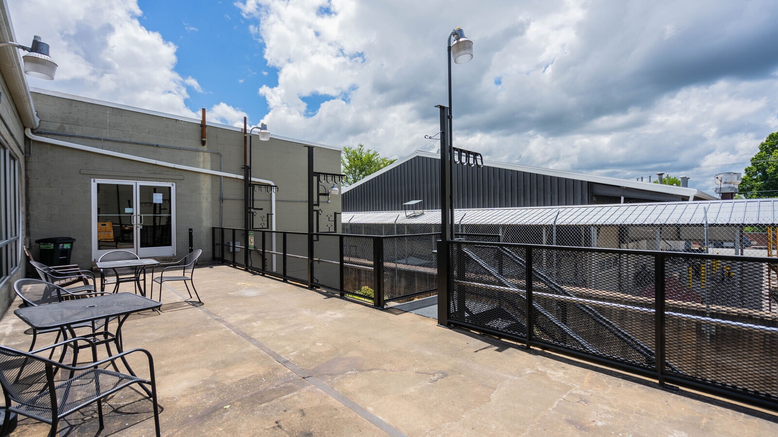 Photo - The Altamont