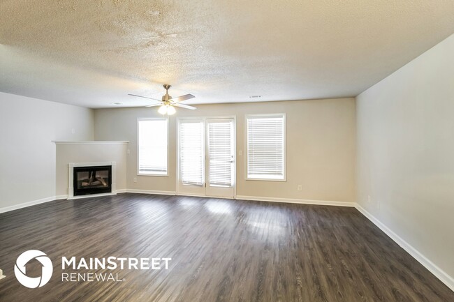 Photo - 95 Crestfield Cir