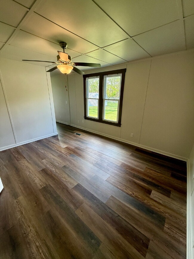 Photo - 3 Bedroom / 2 Bath House in Springfield