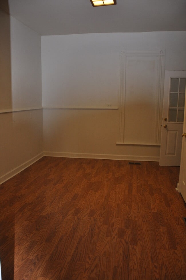 Photo - 337 S Broadway Park Unit B