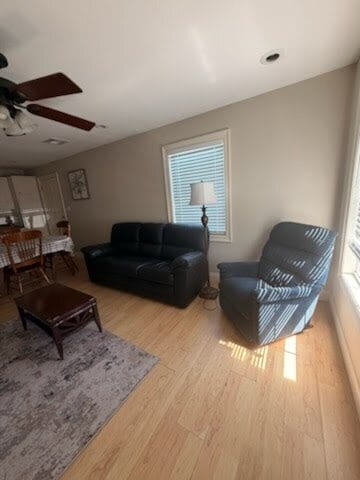 Photo - 2436 Salmon St