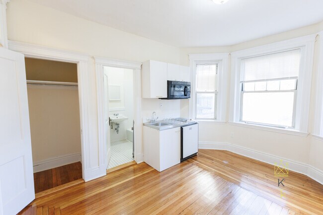 Photo - 27 Park Dr Unit #5