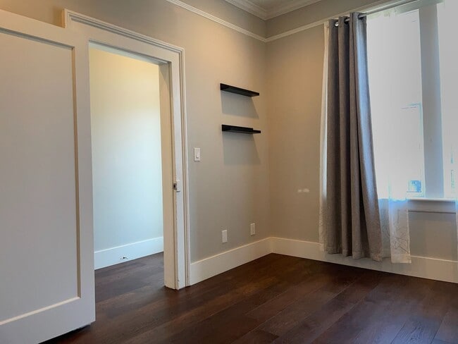 Photo - Recently Remodeled 3 Bed, 2 Bath Mission Apartment - Parking Included