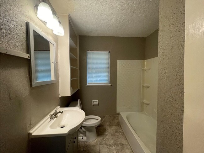 Photo - 5314 Dewberry St