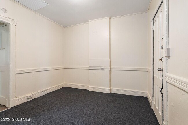 Photo - 28 Bradford St Unidad 1st Floor