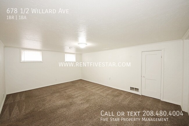 Photo - 678 1/2 Willard Ave-
