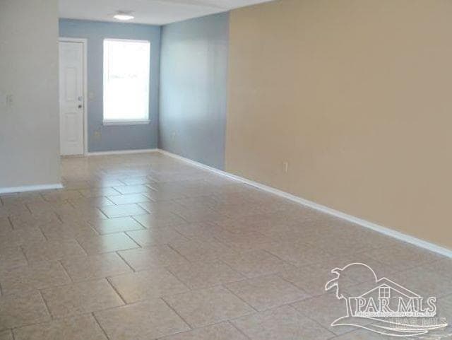 417 Oak Knoll Ln