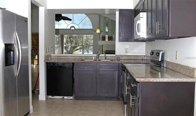 Photo - 972 Summer Lakes Dr