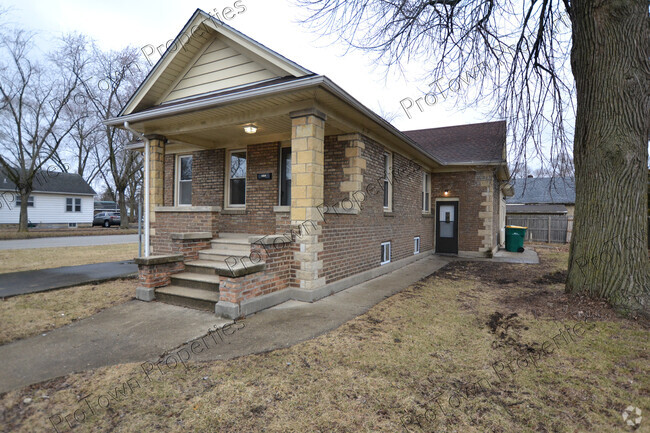 Building Photo - 450 Cherry St Rental