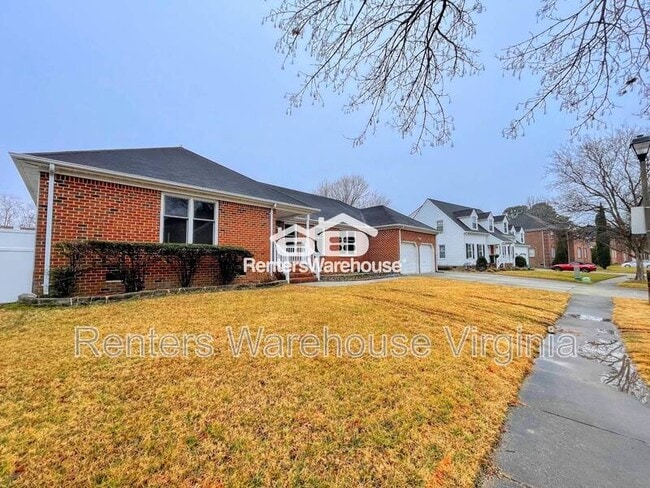 Photo - 352 Peace Haven Dr