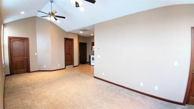 Photo - eld105 Unit Apt 03