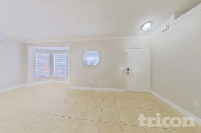 Photo - 312 Colony Ct