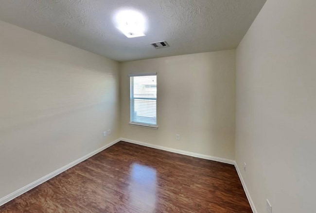 Photo - 2659 Needles Throw Ln