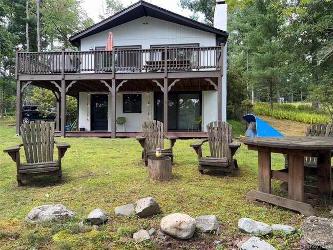 6 Walters Farm Rd