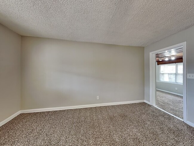 Photo - 6406 Harlow Blvd