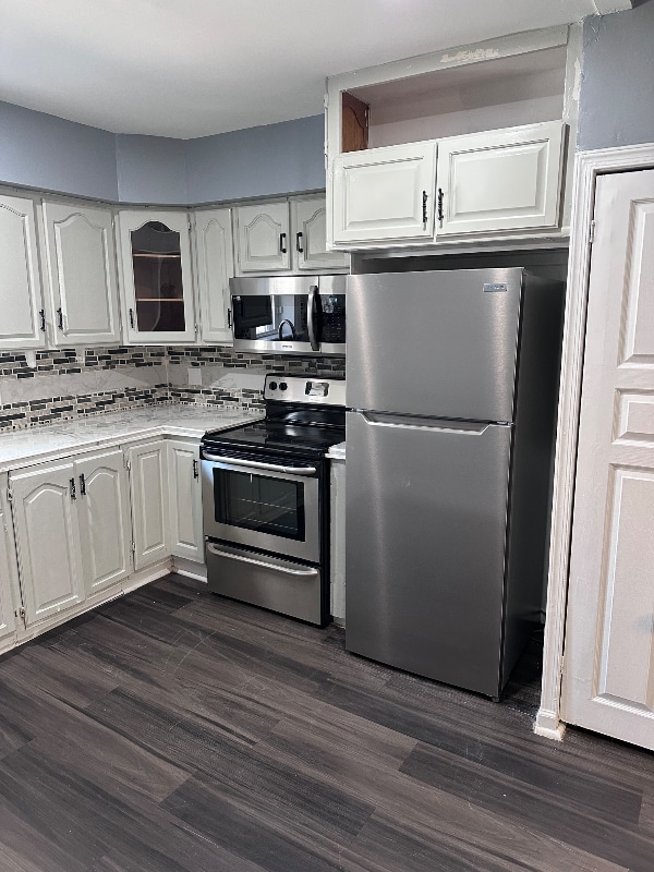 Photo - 4731 Meridian St