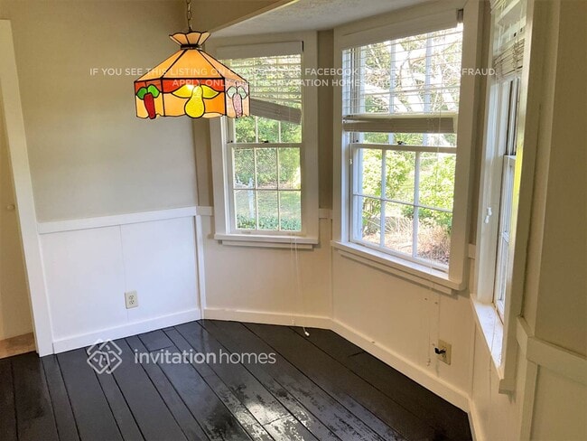 Photo - 2395 Springdale Dr