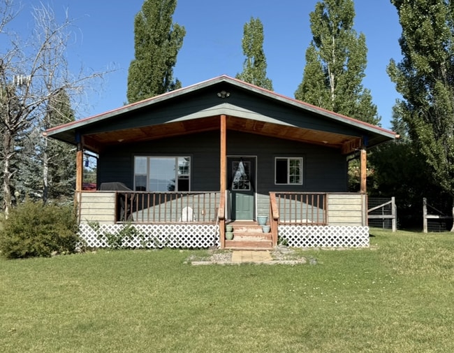 Photo - Kalispell Home with stunning mountain views