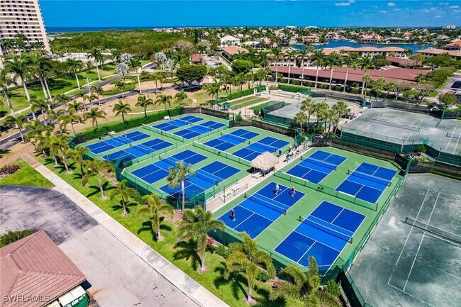 Photo - 260 Seaview Ct Unidad 604