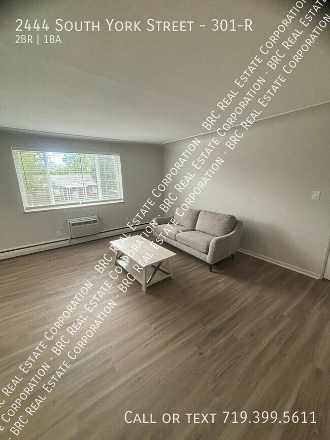 Photo - 2444 S York St Unit 301-R