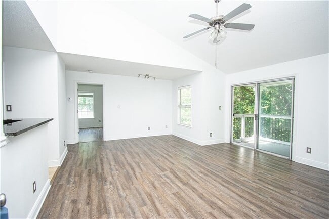 Photo - 1302 Santa Fe Pkwy Condo