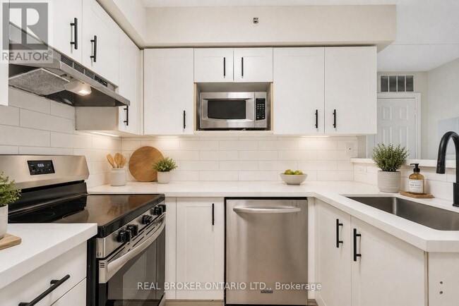 Photo - 1421 Walkers Line Unit 206