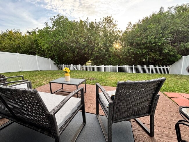 private conservation & water view - 11521 Southern Creek Dr