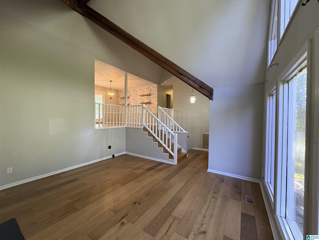 Photo - 324 Willow Glen Ct