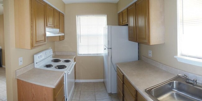 Photo - 4808 Rainbow Cir Unidad # 1