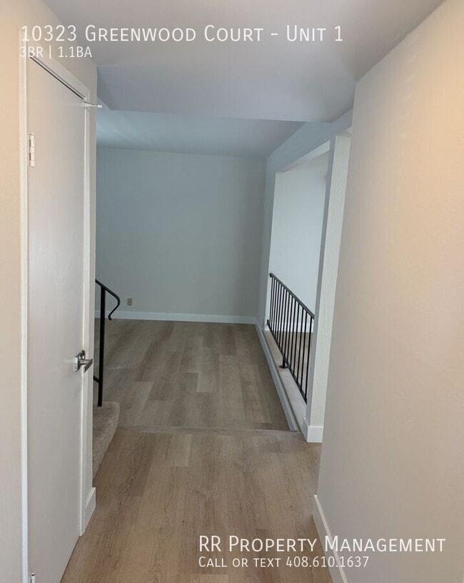 Photo - 10323 Greenwood Ct Unit 1