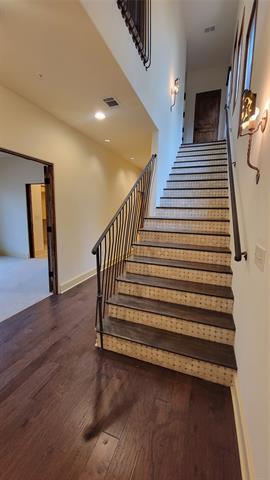 Photo - 2510 N Henderson Ave Unit 2