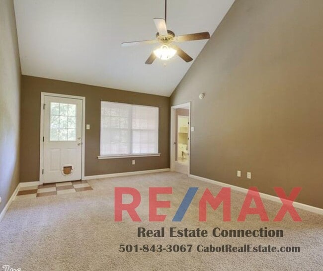 Photo - No Smoking. No Pets.