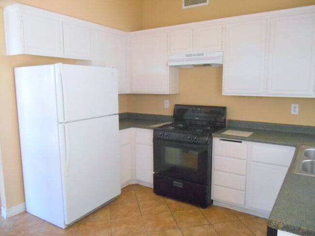 Photo - Cute Home in NW side of Town