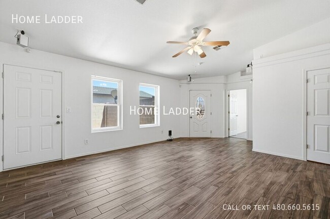 Photo - 10452 W Arivaca Dr