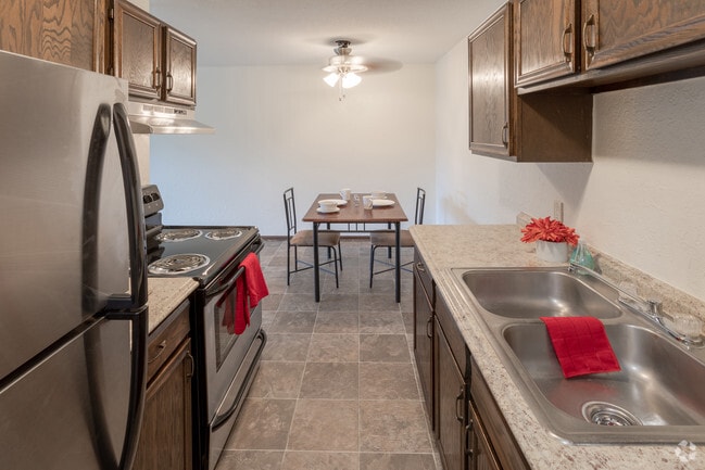 Photo - Waite Park Crossing