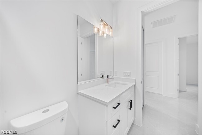 Photo - 2218 Fairway Dr