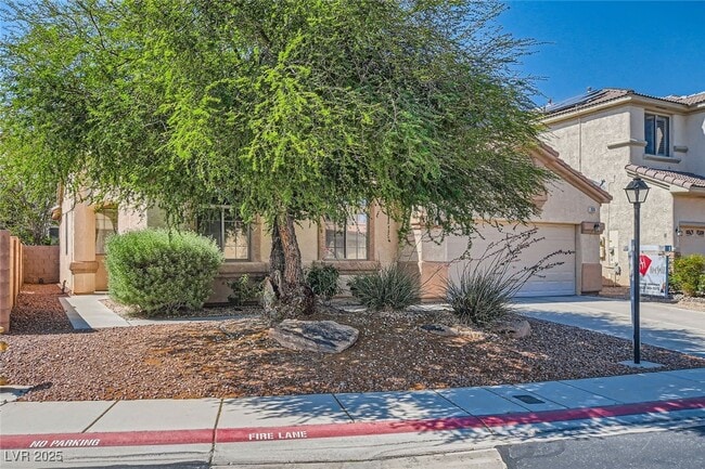 Building Photo - 7515 Splashing Rock Dr