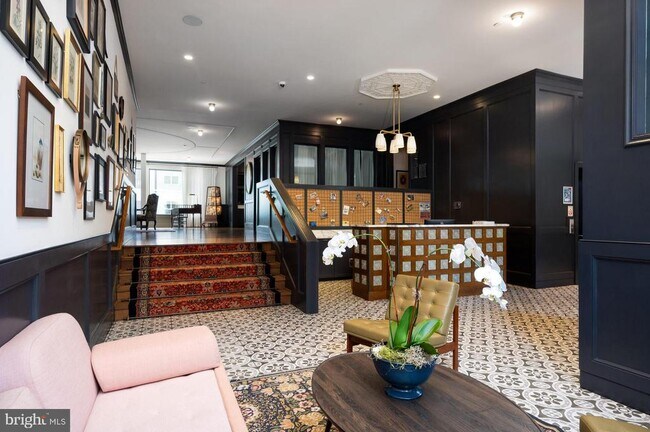 Photo - 1339 E St SE Unit 309