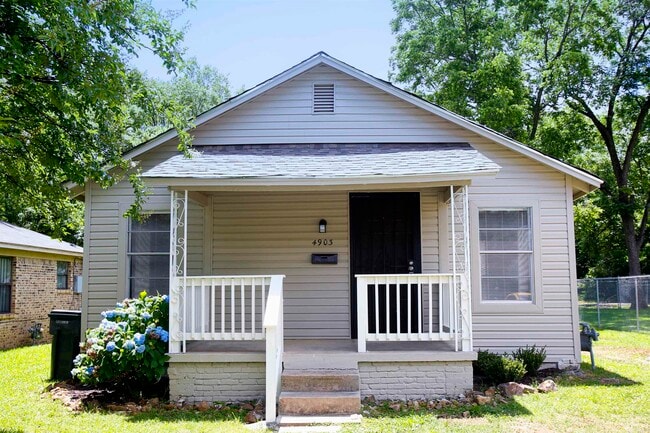 Building Photo - 4903 W 28th St