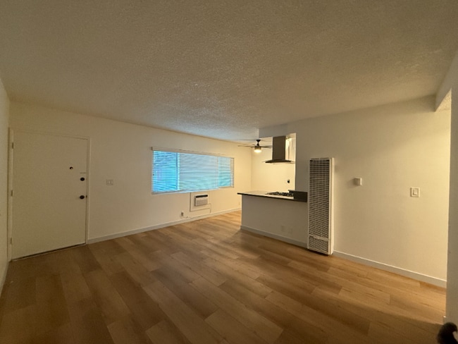 Photo - 1135 Martin Luther King Jr Ave Unit 4