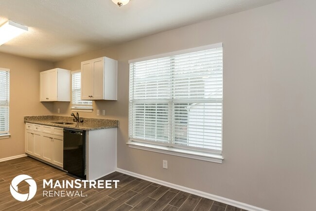 Photo - 78 Nellie Brook Dr SW