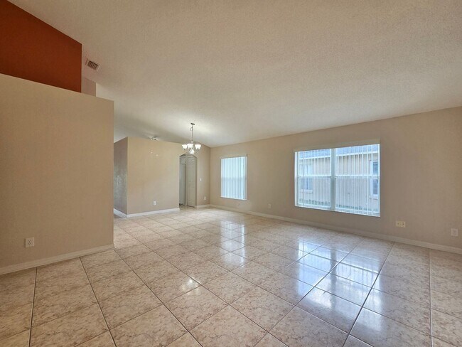 Photo - 13912 Valleybrooke Ln