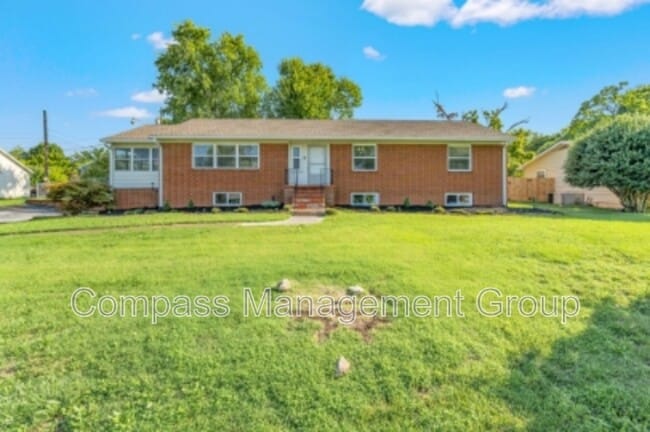 Photo - 217 Buckingham Dr