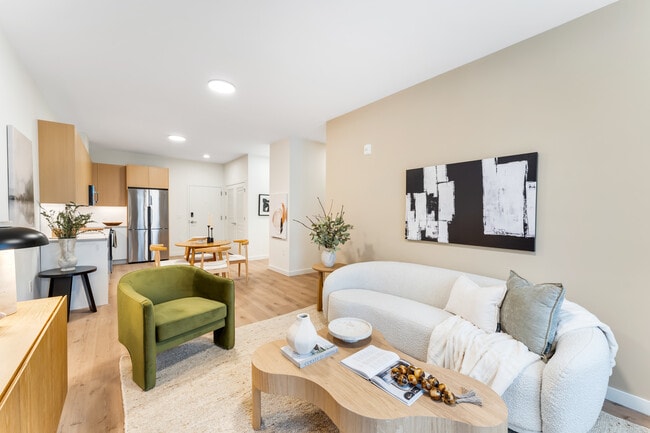 Building Photo - Hue Soul