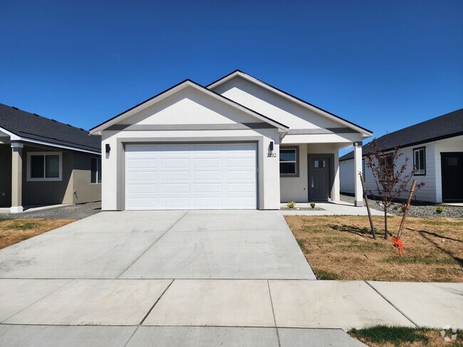 Building Photo - Beautiful NEW home in South Richland