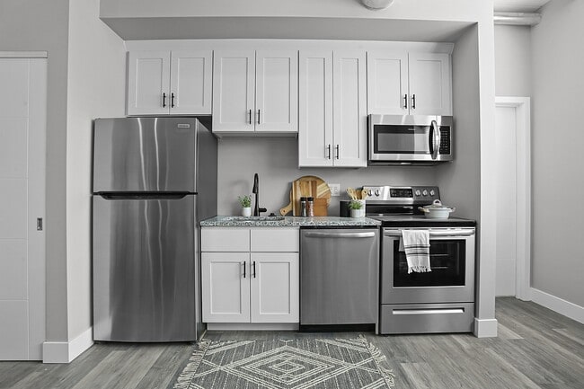 Photo - 3145 Lafayette Ave