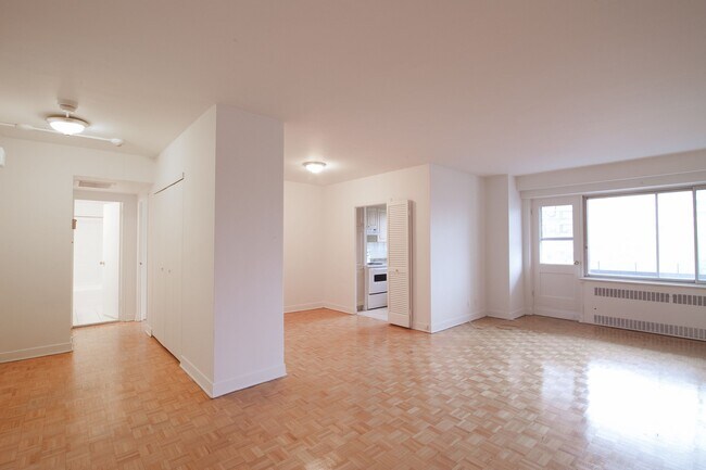 Photo - 3555 Chem. de la Côte-des-Neiges Unit 1403