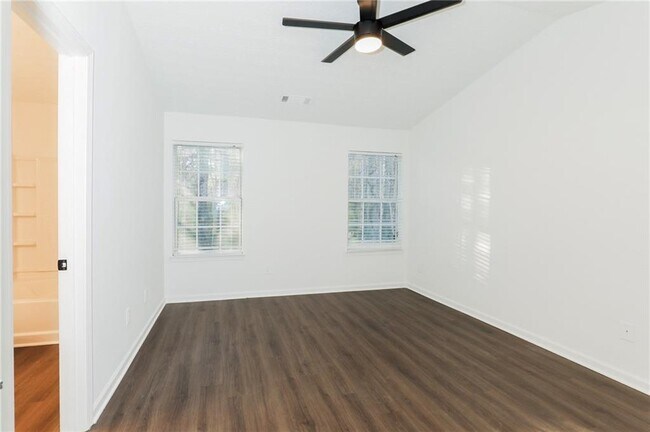 Photo - 2904 Vining Ridge Terrace